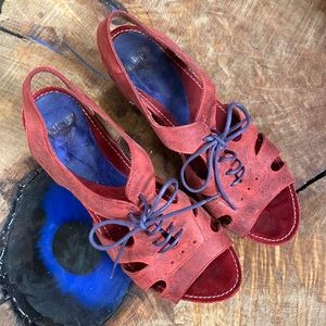 john fluevog 8.5 red leather cork sandals Joni Rules
